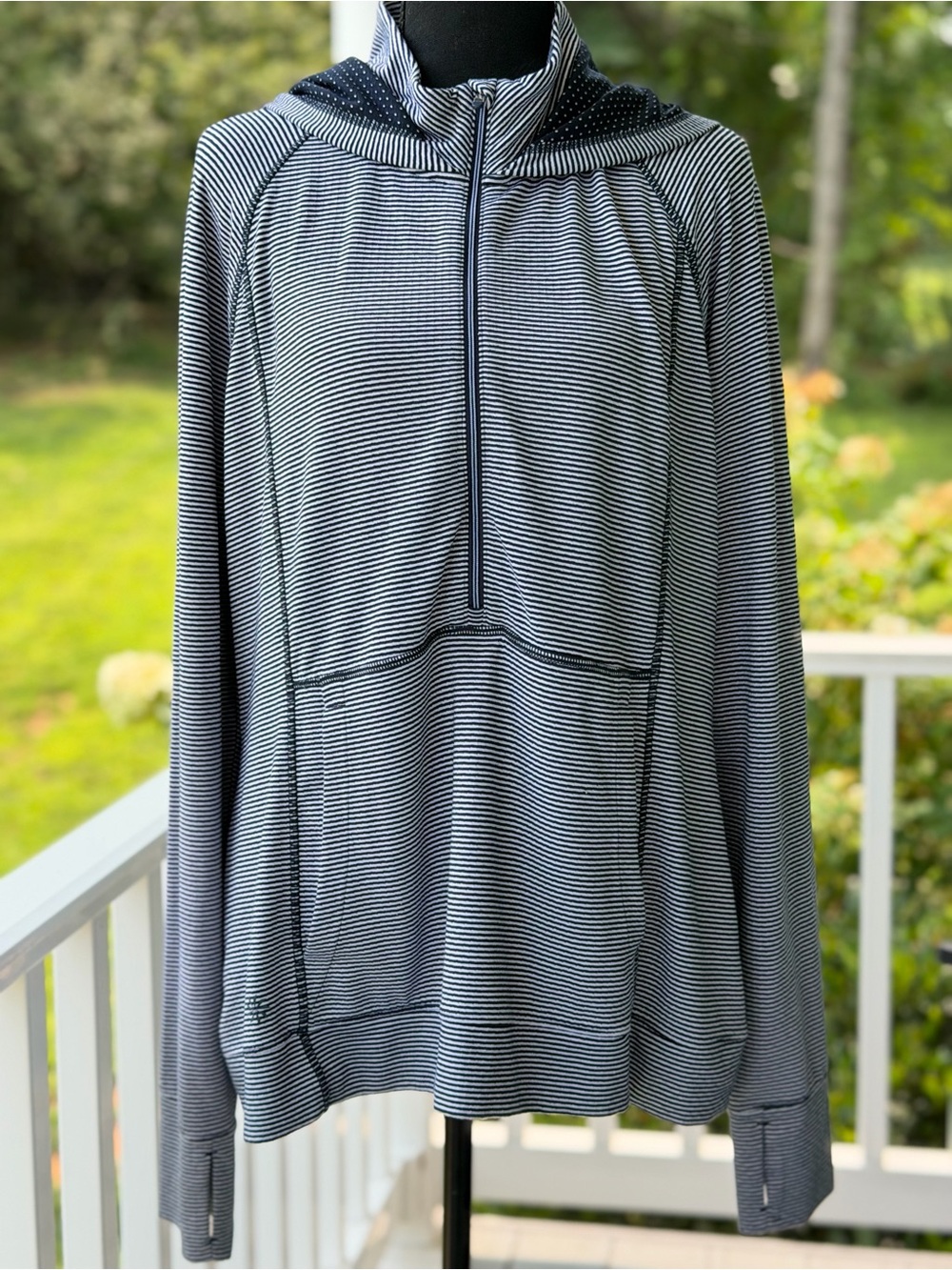Athleta Heavenly Hail Hoodie 3 Navy White Stripe XL Half Zip